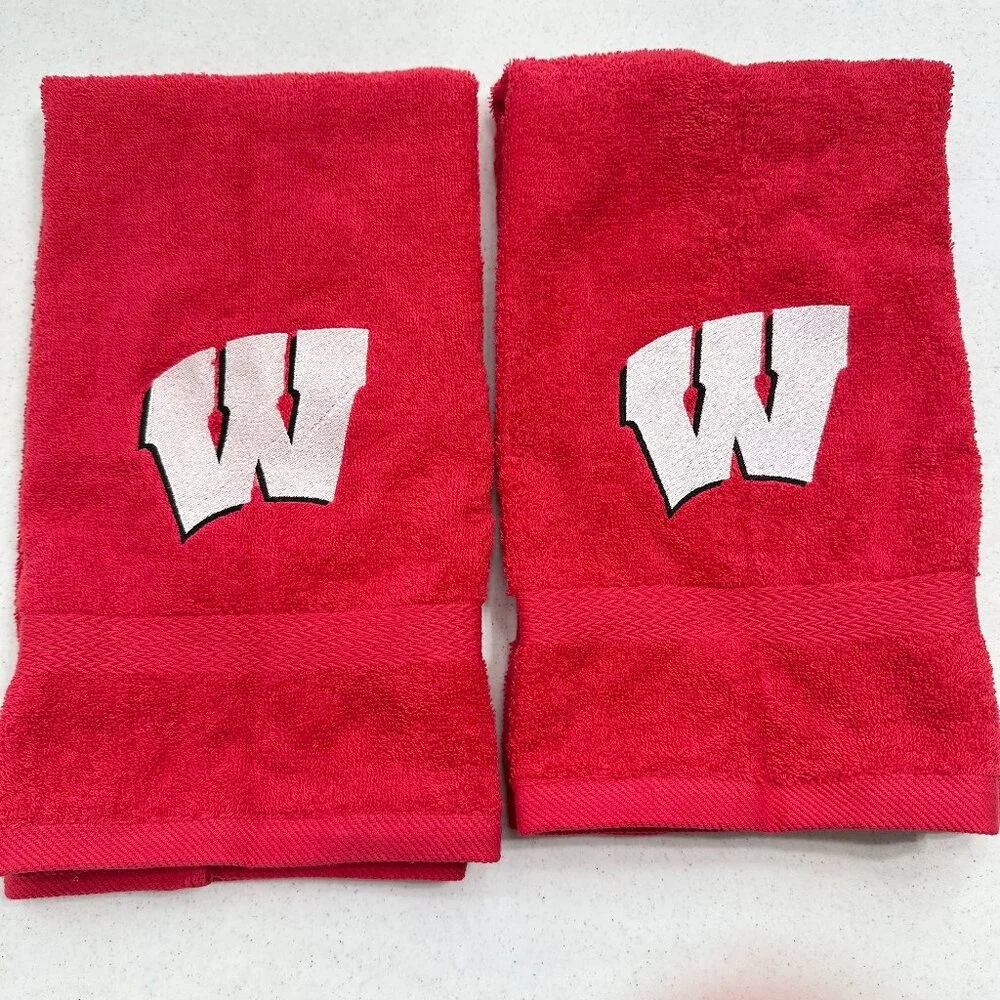 Wisconsin Badgers Towels Embroidered Hand Towel Set Red Black Bathroom Decor
